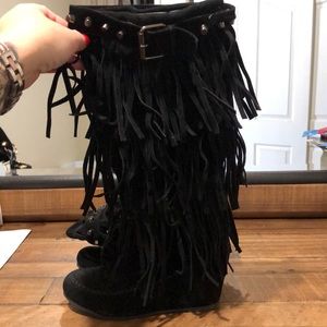 Fringe moccasin style wedge boots
